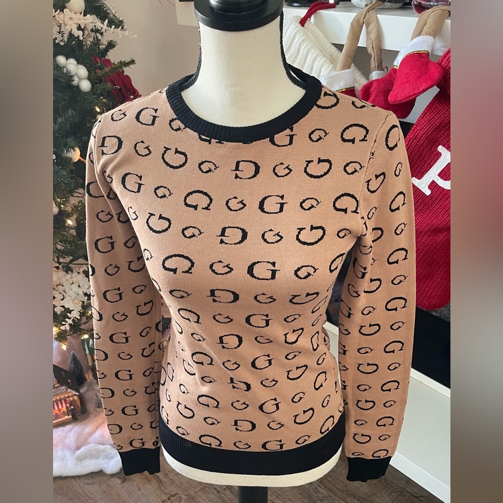 Guess Black and Beige Knit Sweater